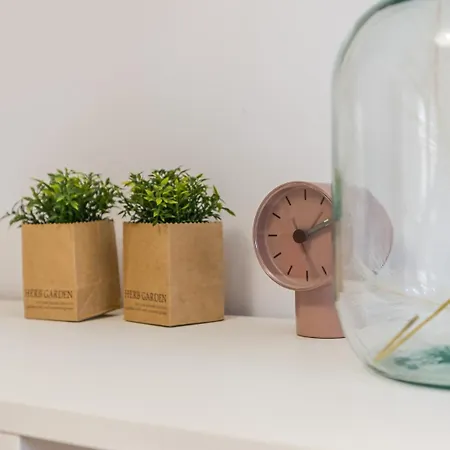 Retro Apartment - 12 Min To Old Town Gdansk,Pkp & Shopping Mall